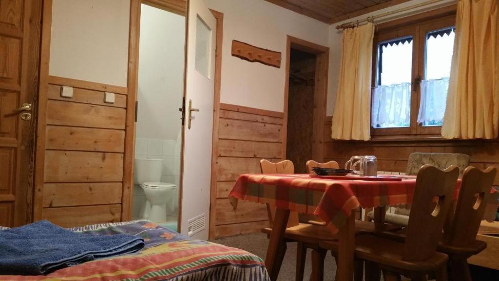 Camping Harenda Pokoje Goscinne I Domki Zakopane Buitenkant foto