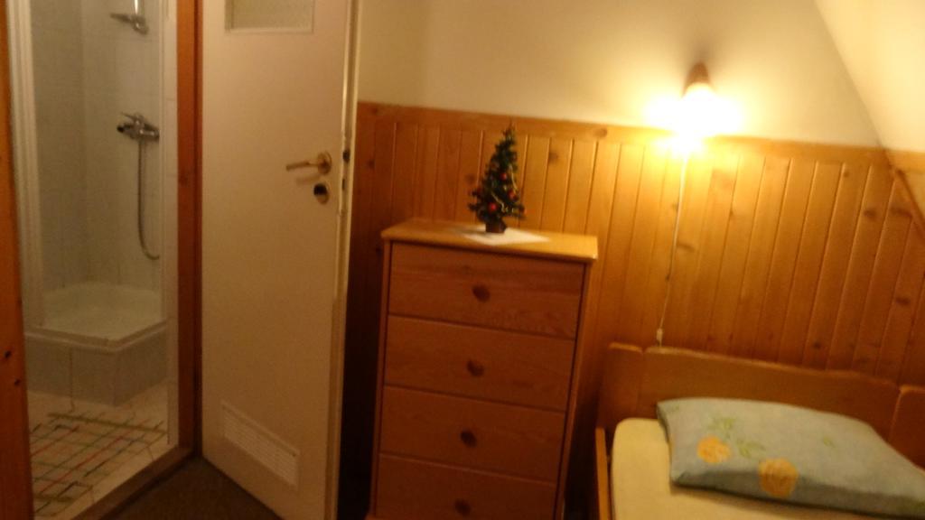 Camping Harenda Pokoje Goscinne I Domki Zakopane Kamer foto