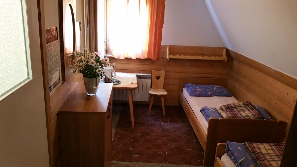 Camping Harenda Pokoje Goscinne I Domki Zakopane Buitenkant foto