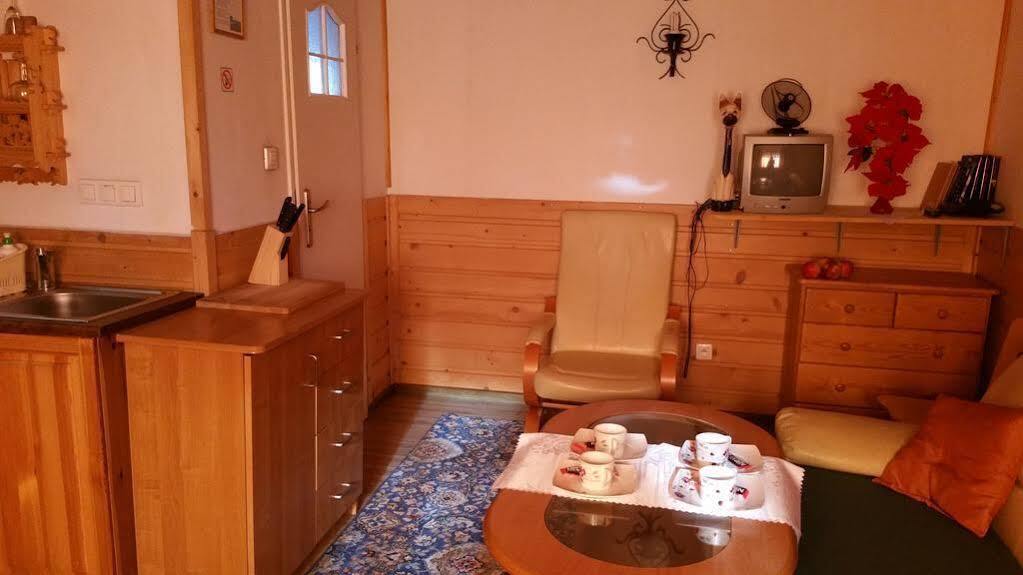 Camping Harenda Pokoje Goscinne I Domki Zakopane Buitenkant foto